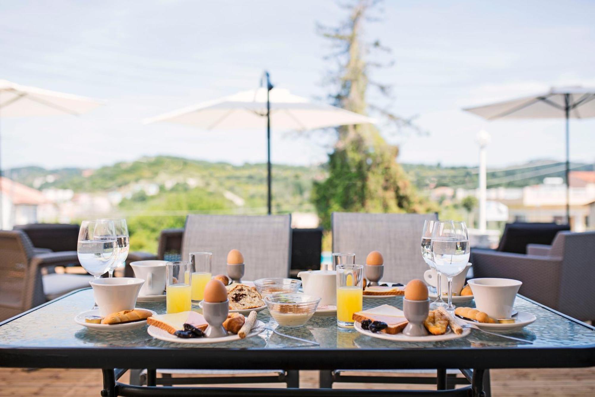 San Georgio Boutique Hotel (Adults Only) Agios Georgios Pagon Dış mekan fotoğraf