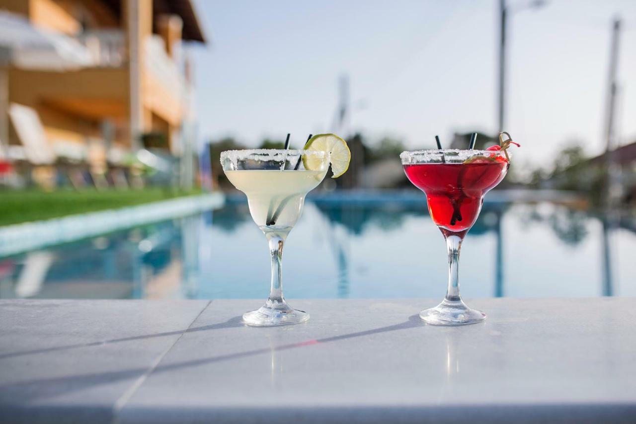 San Georgio Boutique Hotel (Adults Only) Agios Georgios Pagon Dış mekan fotoğraf